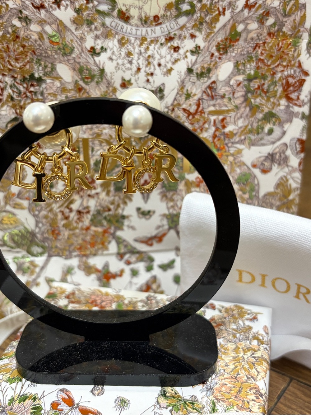 Dior - Picture 4 of 7